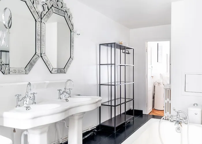 Elegance Vendome & Tuileries 파리