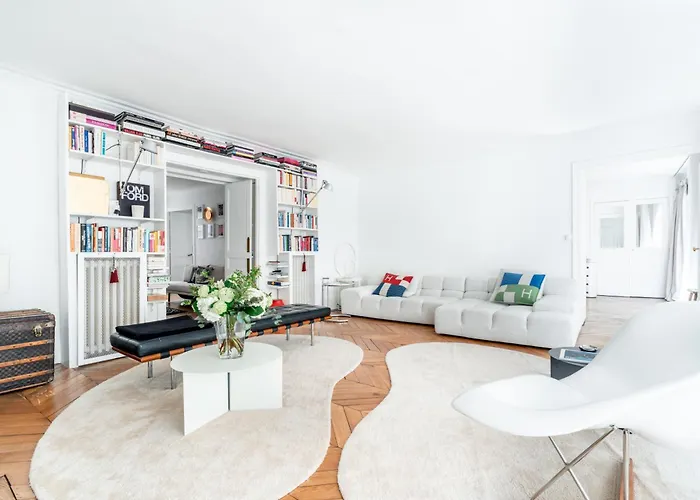 Elegance Vendome & Tuileries * Paris