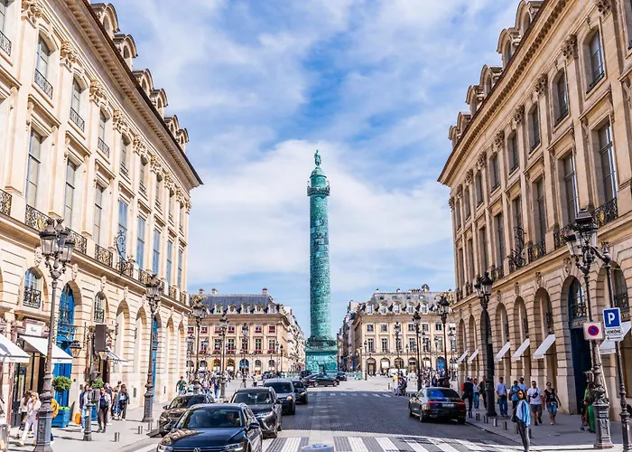 Elegance Vendome & Tuileries Apartment